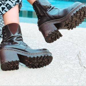 Vintage No Boundaries Platform Boots ✨